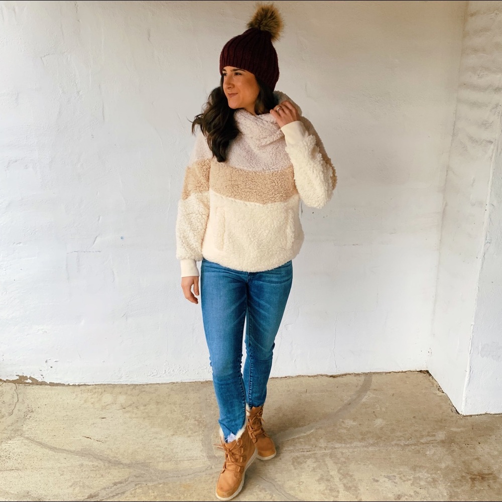 Hooded Sherpa
